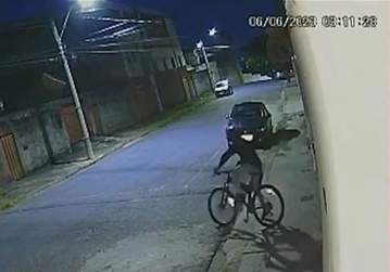 Bicicleta Avaliada Em Mil Reais Furtada Tv Alterosa